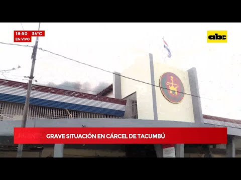 Grave situación en cárcel de Tacumbú: reclusos suben al techo y arrojan piedras