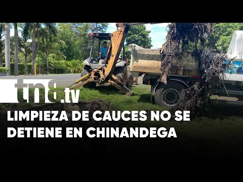 Ardua labor de limpieza de cauces en Chinandega - Nicaragua