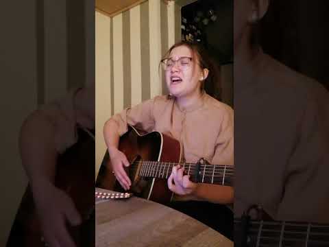 Meine Acoustic Version von  Madeline Juno - Grund Genug &  LEA - Leiser. 🎶
