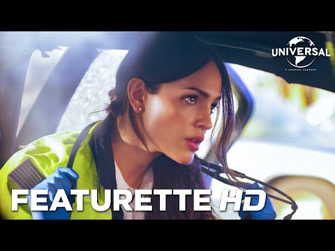 AMBULANCE - PLAN DE HUIDA - Eiza González es Cam Thompson