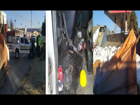El Alto: Chofer chocó su tráiler cargado de mercadería y se dio a la fuga
