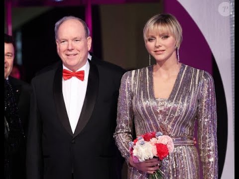 Charlene et Albert de Monaco : après l'exaltation du Bal de la Rose, le couple solennel pour un év