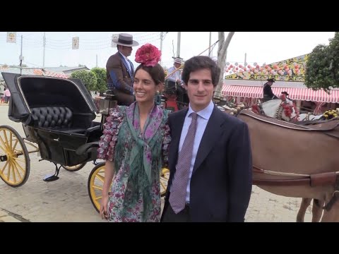 Los Duques de Huéscar dan la bienvenida a su primera hija, Rosario