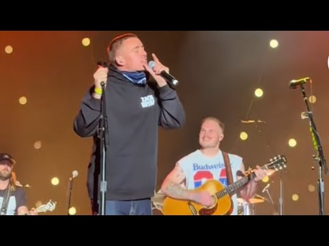 Boys Of Faith - Zach Bryan & Dermot Kennedy - Melbourne 09.12.23