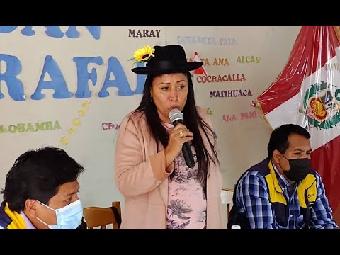 Congresista Elizabeth Medina fue abucheada en Huánuco por ley antiforestal