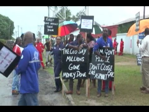 Lake Asphalt Workers Protest Looming Shut Down