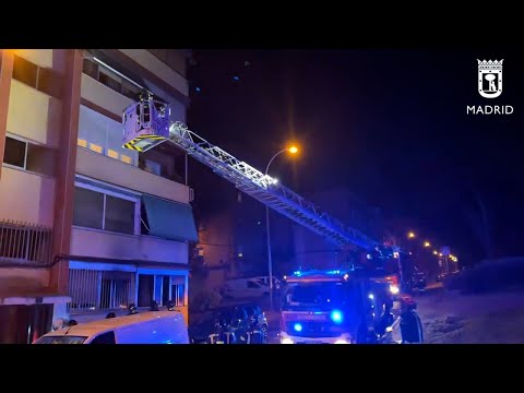 Un muerto y nueve heridos en un incendio en una casa de Hortaleza de Madrid