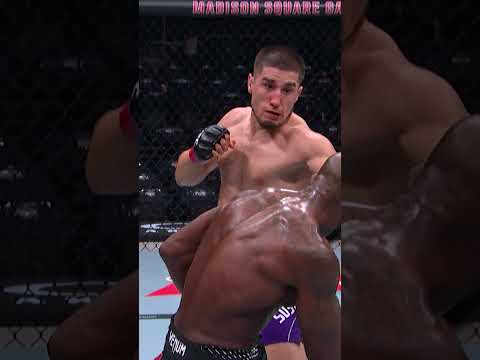 Right on the chin! #ufc328
