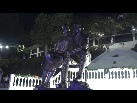 Inauguran Monumento del general Sandino y su esposa e la loma de Tiscapa
