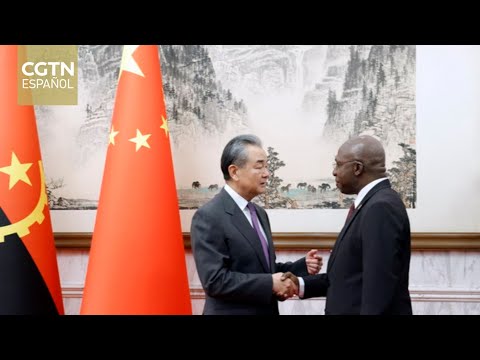 Wang Yi mantiene conversaciones con el ministro de Relaciones Exteriores de Angola