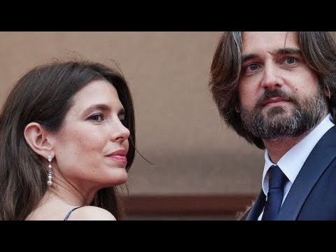 Charlotte Casiraghi refuse de divorcer Dimitri Rassam, Caroline de Monaco pose son veto