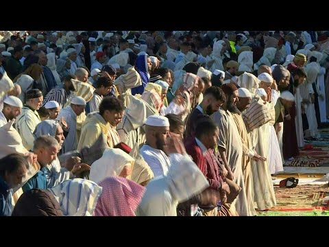 Fin du ramadan: les musulmans du monde entier fêtent l'Aïd el-Fitr | AFP