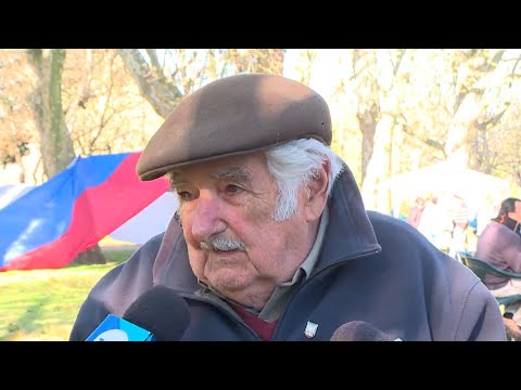 Mujica se mostró en desacuerdo con denuncia de Carrera ante la CIDH
