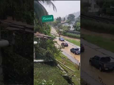 Flooding ongoing on Saddle Road, Maraval following an isolated thunderstorm in the area.
