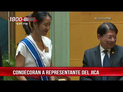Nicaragua condecora con orden José de Marcoleta a representante del JICA