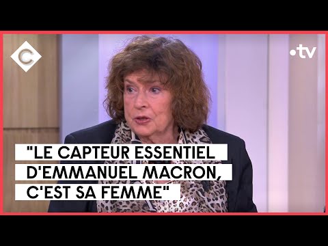 Emmanuel Macron en déplacement : trop tôt ? - Patrice Duhamel, Michèle Cotta - C à Vous - 19/04/2023