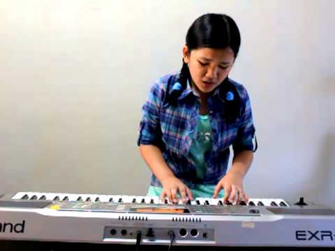Fitri Cerado singing "I wont give up" by Jason Mraz