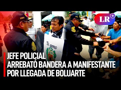 Jefe policial ARREBATÓ BANDERA a ciudadano que PROTESTABA por llegada de DINA BOLUARTE a Junín | #LR