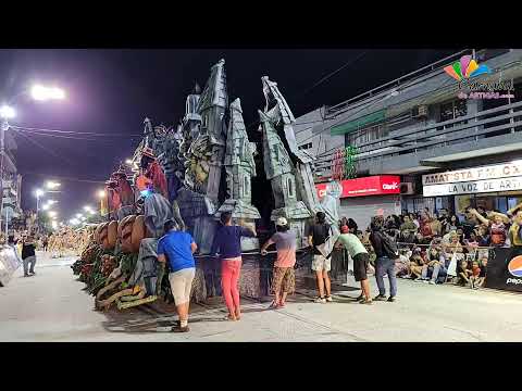 Desfile de Dragoes do Morro Segunda Noche - Carnaval de Artigas 2022