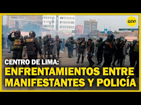 CENTRO DE LIMA: Enfrentamiento entre manifestantes y la Policía en la Av. Nicolás de Piérola