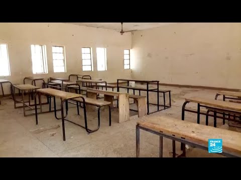 Attaque d'une école au Nigéria : des centaines de collégiens recherchés par l'armée
