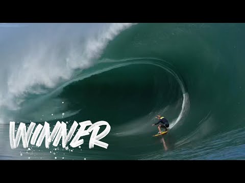 Surfing🌅🌊 2022 Women's Ride Of The Year Winner: Justine Dupont At Teahupoo