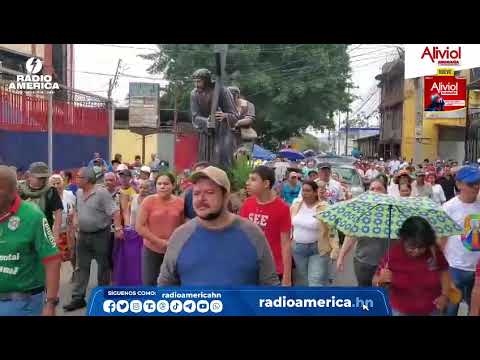 Procesión de viacrucis en San Pedro Sula / Radio América
