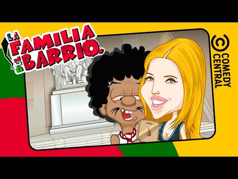 Me Cag* Tu Papá | La Familia Del Barrio | Comedy Central LA