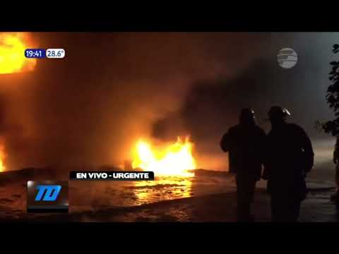 #URGENTE - Incendio de grandes proporciones en Villa Elisa