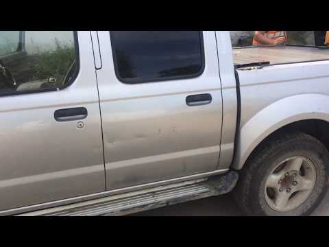 Nissan Navara 2003 m dalys