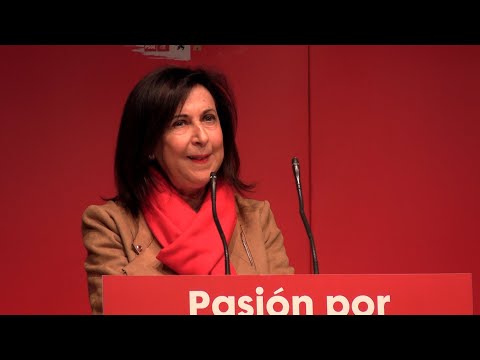 Margarita Robles critica la arrogancia y la soberbia del PP y de Mañueco