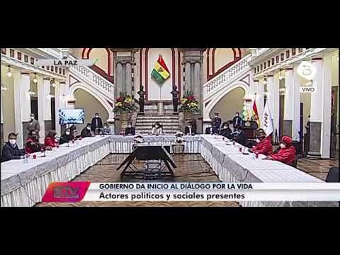 ‘Bolivia Tv’ corta transmisión del diálogo cuando candidata increpa y cuestiona a Jeanine Añez