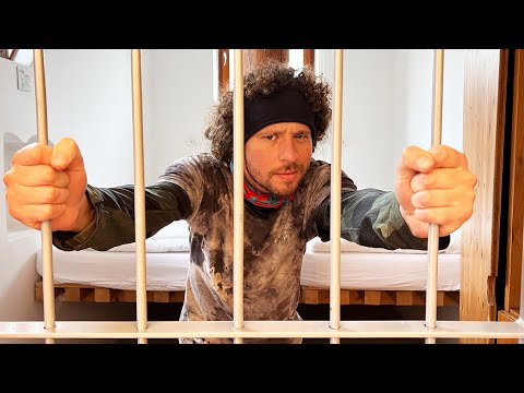 Dormí en la cárcel que fue convertida en hotel… | ESLOVENIA