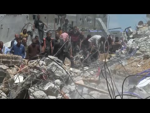 Israeli airstrikes on Rafah kill 22, mostly children