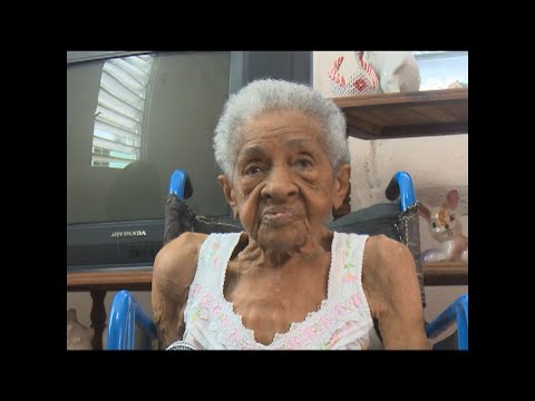 Silvia Vidariño Calderón, una centenarias de Cienfuegos nos cuenta su historia de vida