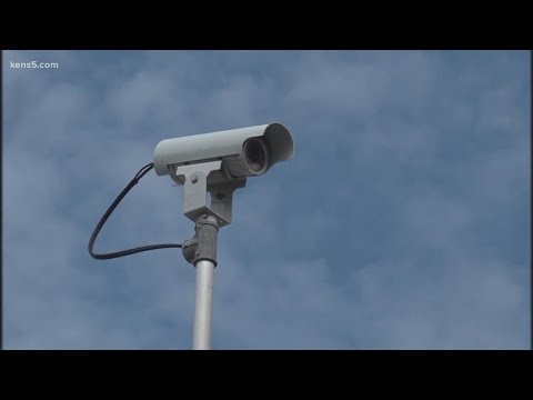 Despite a 2019 Texas law banning them, Leon Valley still has red light cameras. Why?