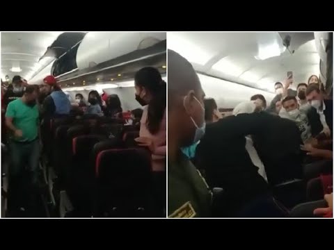 Pasajeros se enfrentaron a golpes en un avión que iba a salir de Cartagena