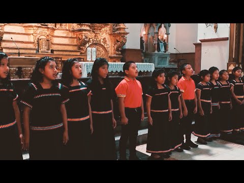 Talento del coro polifónico ngäbe llega a México