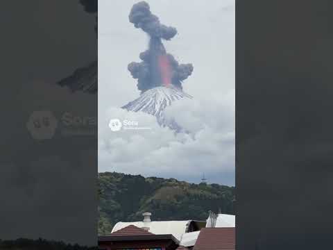富士山噴火の瞬間