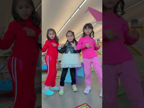 Perfect body with perfect smile #shorts #shreeyanshighimire