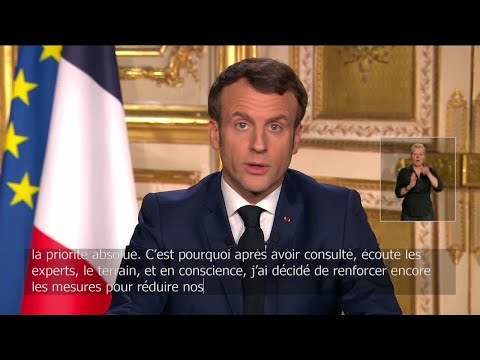 Emmanuel Macron : Pour 15 jours au moins, nos déplacements seront très fortement réduis