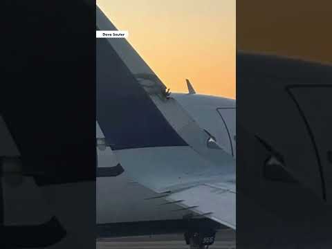 Two JetBlue planes collide on the ground at Boston airport #shorts