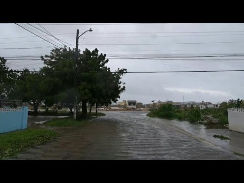 Monster Hurricane Melissa makes landfall in Jamaica | AFP