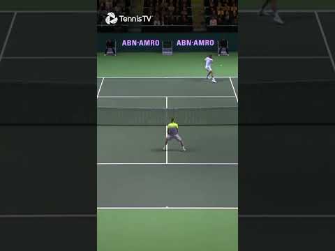 ONLY Roger Federer Would Attempt This 🤯