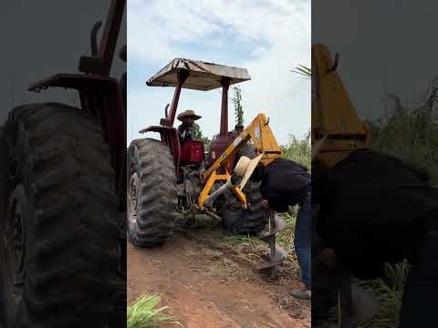 Colocando a broca no trator #trabalho