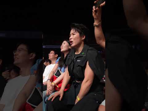 Zhang Weili Can’t Believe Johnny Walker’s TKO!