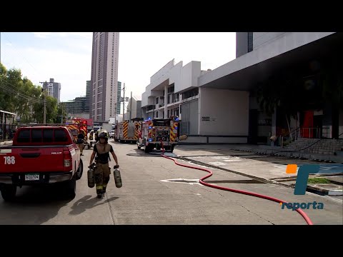 Bomberos logran sofocar un incendio en depósito de Costa del Este