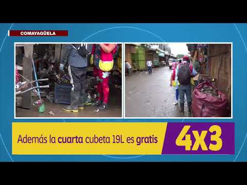 Torrenciales lluvias inundan el mercado Las Américas en Comayagüela