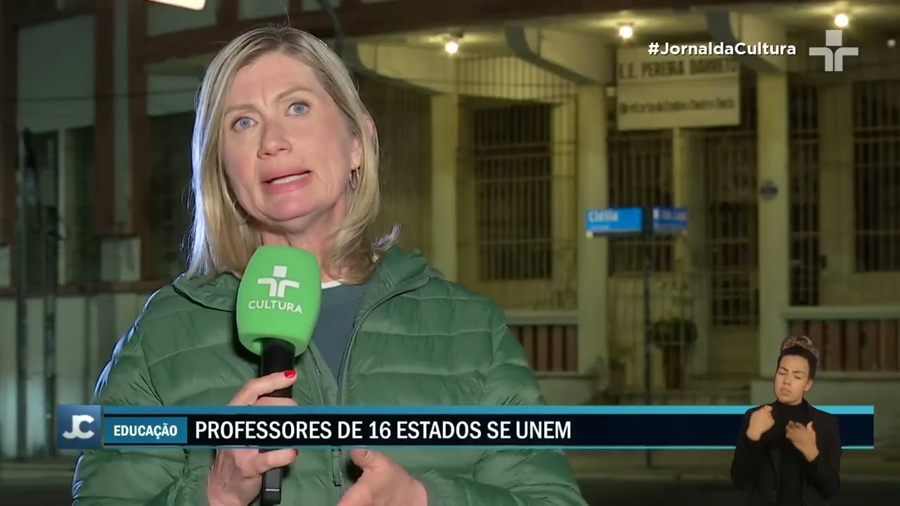 Redução de Carga Horária: Professores se mobilizam contra o corte em Filosofia e Sociologia