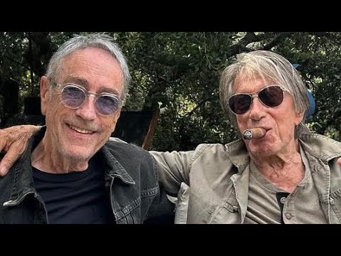 Mort de Françoise Hardy : tout sourire, Jacques Dutronc réconforté par un célèbre proche